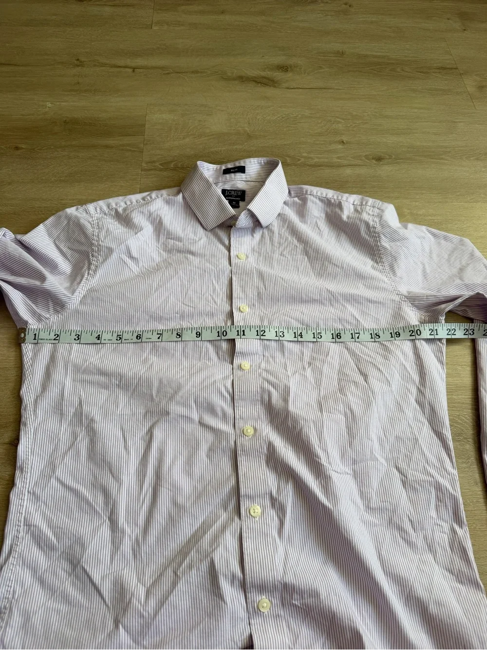 J. Crew Men's Performance Slim Light Purple Striped Button Down Shirt SZ M